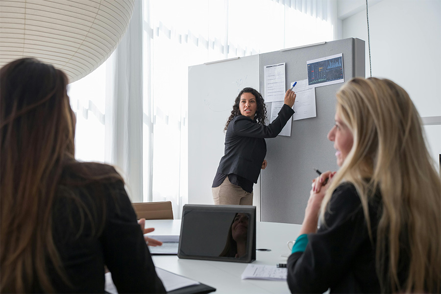 Simple Ways to Become a Better Presenter